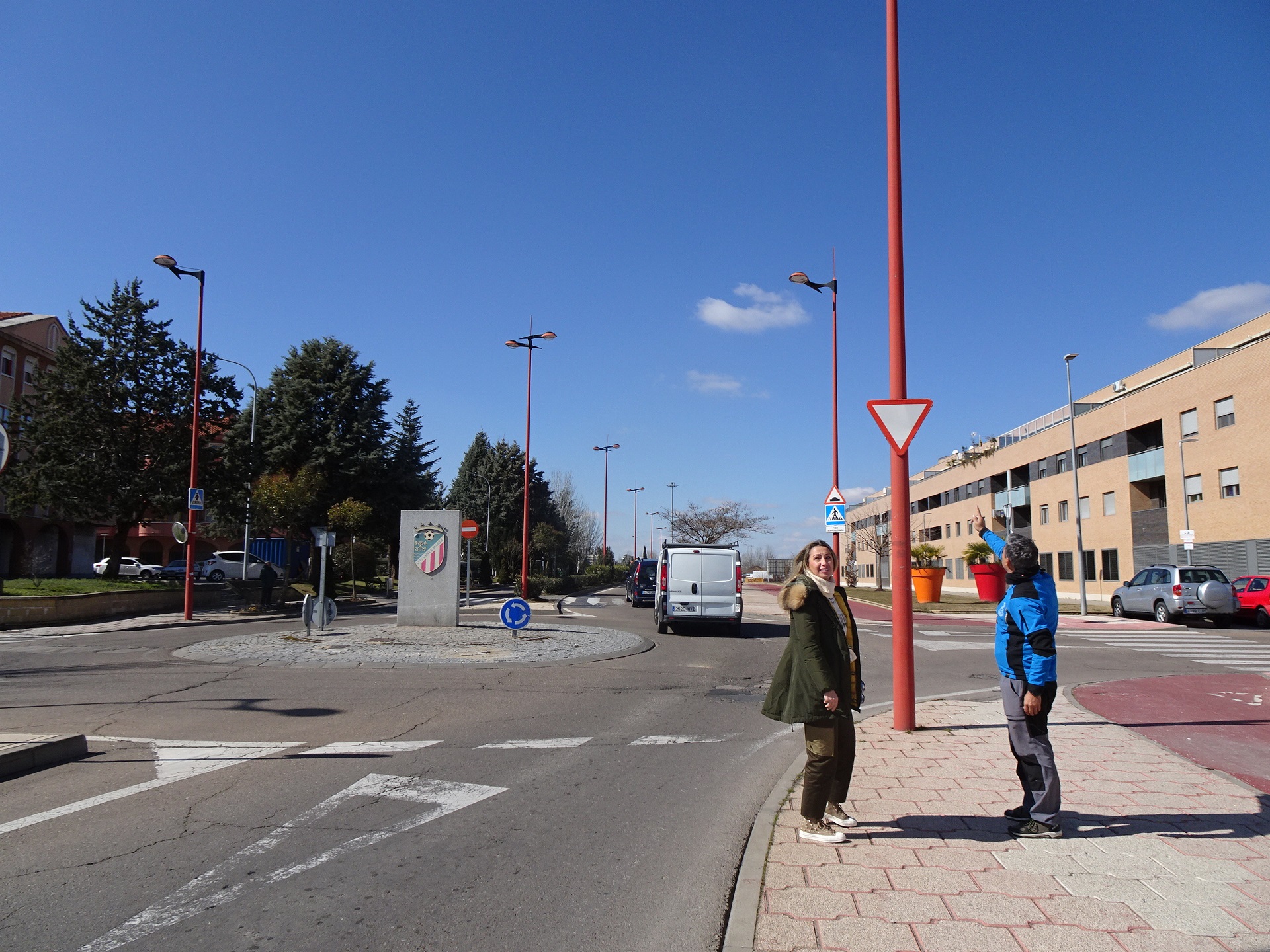 Renovación de 44 luminarias en la avenida de Madrid